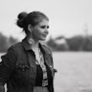 Meet your Posher, Lyssa